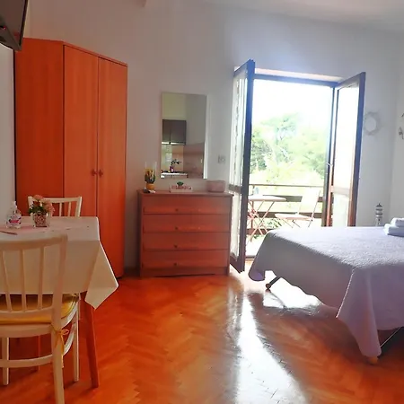 With Parking Space Starigrad, Paklenica - 25510 Apartment